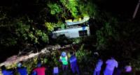 12 Injured as Bus Overturns in Puttalam